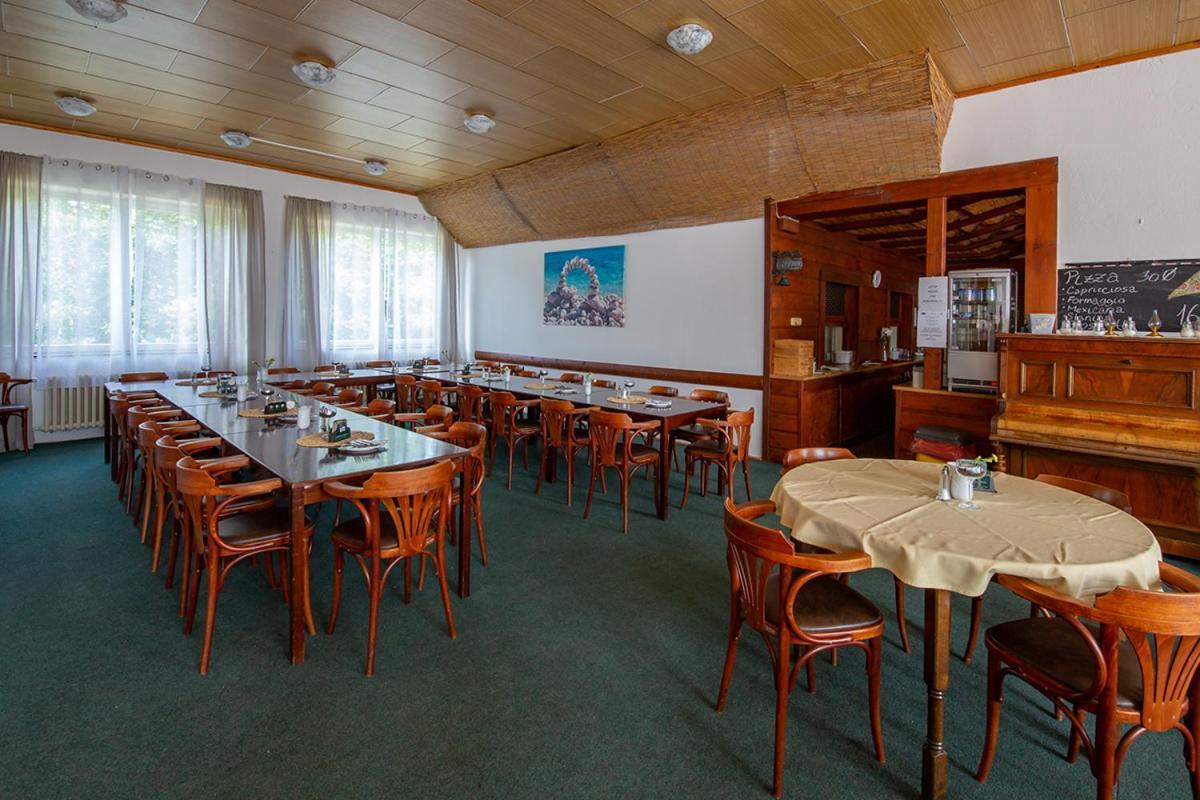 Holiday Park Vrchlabi - Lisci Farma Экстерьер фото